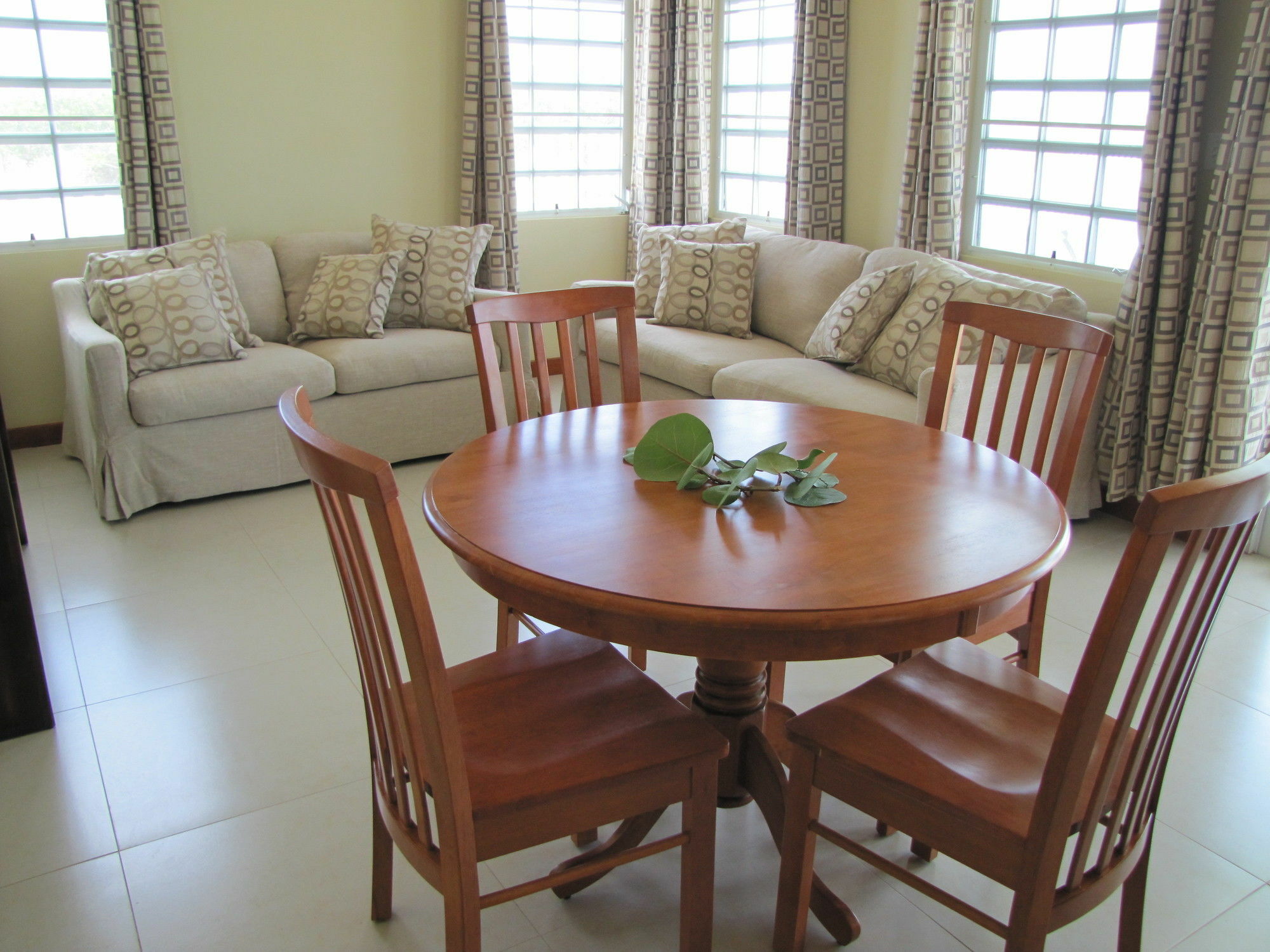 Sea Grape Villas The Settlement Екстер'єр фото