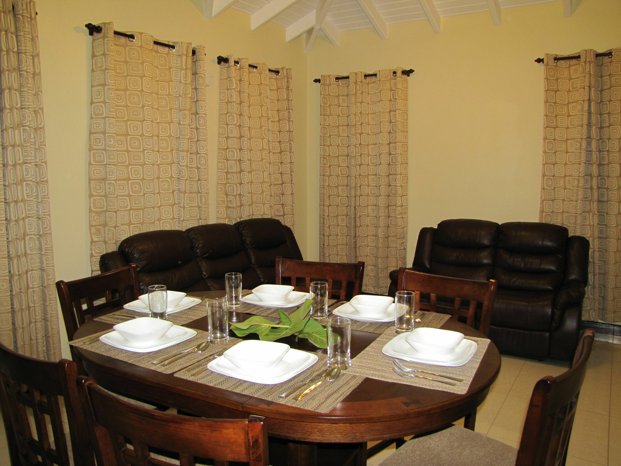 Sea Grape Villas The Settlement Екстер'єр фото